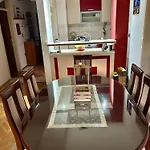 Skopjanka 아파트 *