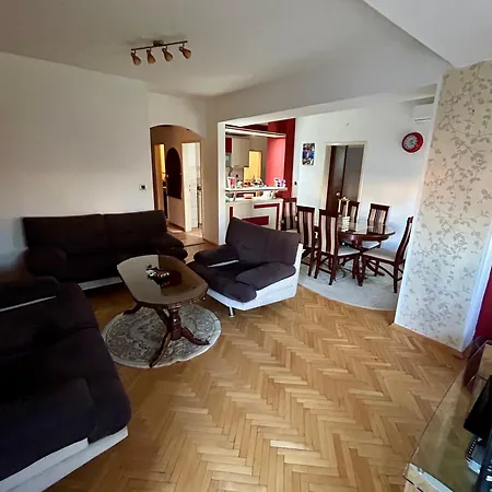 דירה Skopjanka סקופיה