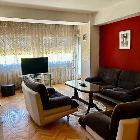 Skopjanka Apartment *