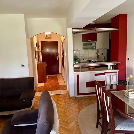 Skopjanka Апартаменты Скопье